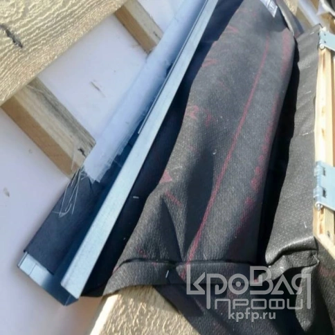 Монтаж мансардного окна до 78х118 см. в готовую кровлю фото 3