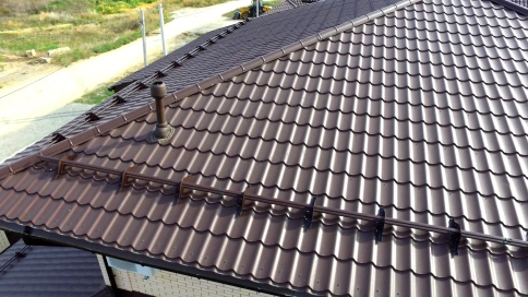 Металлочерепица МЕТАЛЛ ПРОФИЛЬ Ламонтерра X NormanMP (ПЭ-01-8017-0.5) фото 3