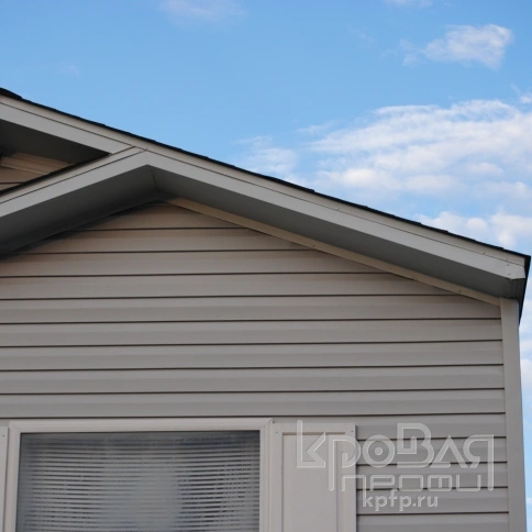 Подшивка карнизных свесов фото 1